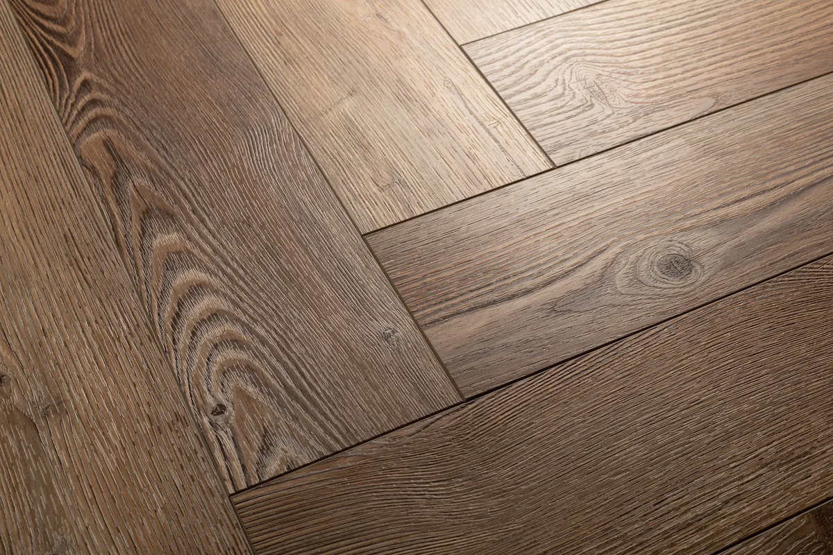 Кварцвиниловая плитка Aquafloor клеевая Parquet Glue AF2517PG венгерская елка 610×122×2,5