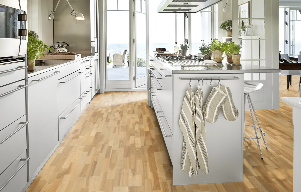 Паркетная доска Kahrs Трес Ясень Вайла Vaila 133NACAK50KW240 Variation 2423×200×13