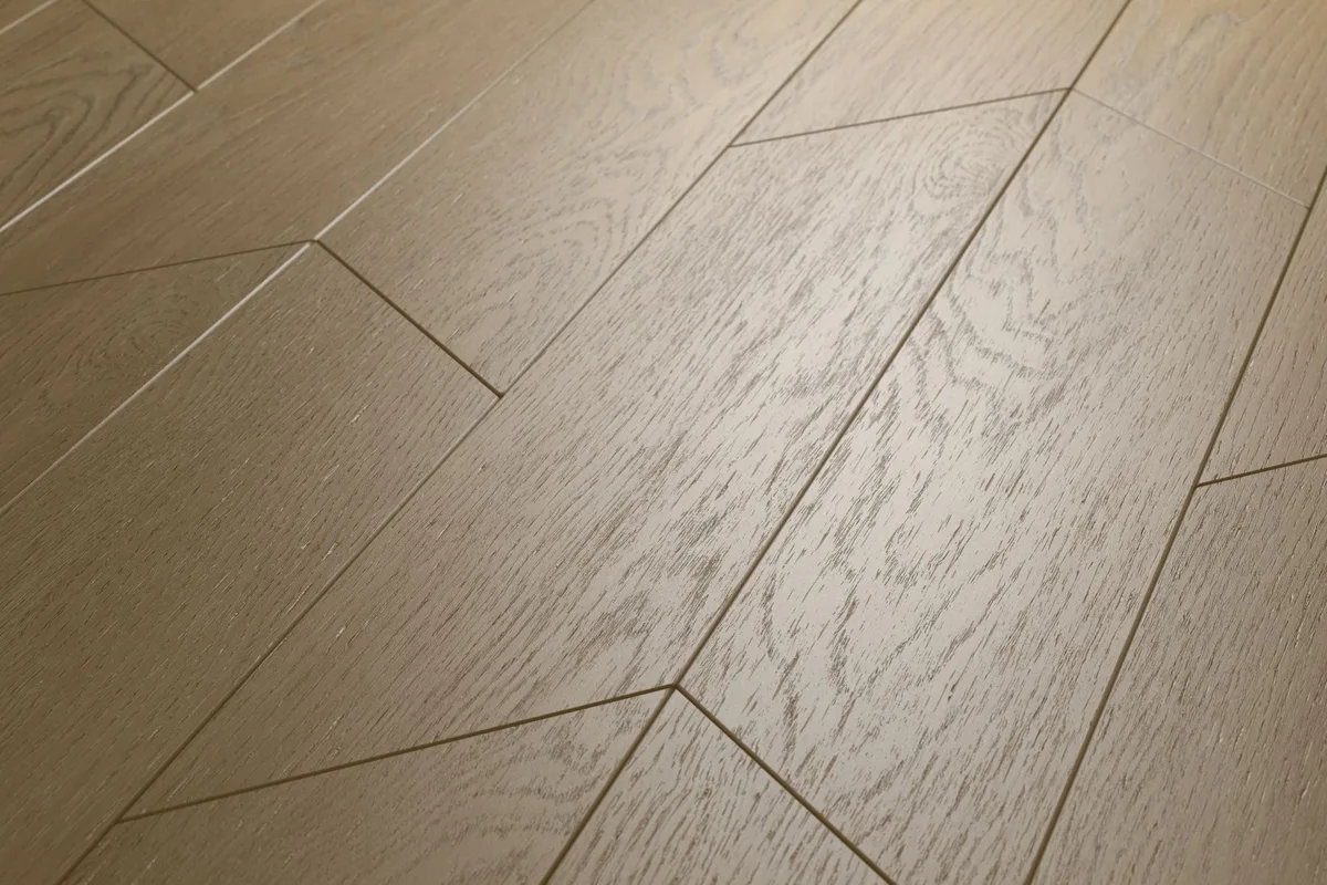 Кварцвиниловый SPC ламинат Aquafloor Chevron Premium AF7019CVR французская ёлка 690×120×6,5