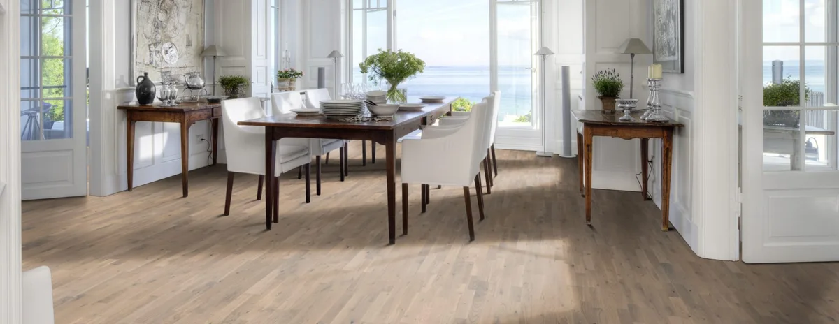 Паркетная доска Kahrs Песочная Дуб Амальфи Amalfi 153N66EKW2KW240 Lively 2423×200×15