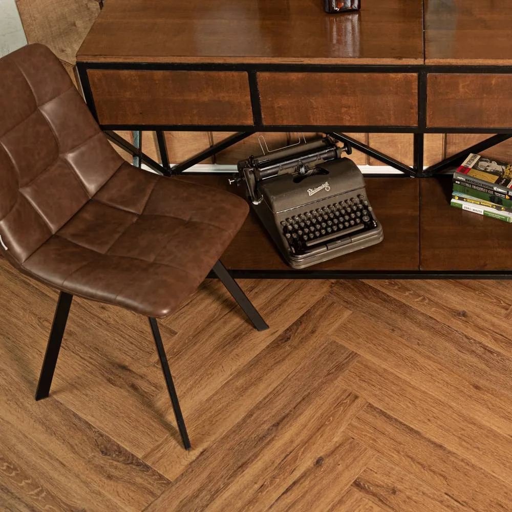 Кварцвиниловая плитка Vinilam клеевая Parquet Herringbone Glue Паркет Де Вилль GD11210 венгерская елка 762×152,4×2,5