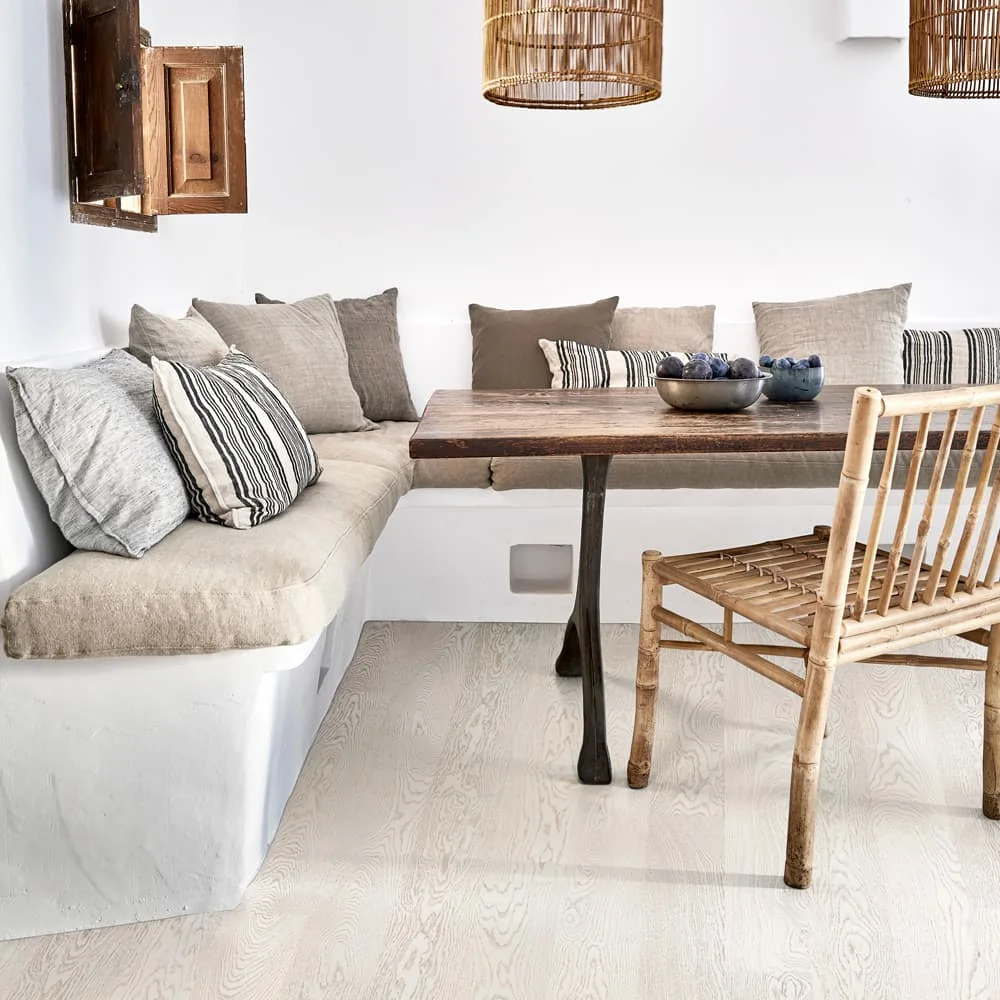 Паркетная доска Karelia Essence Дуб 4 Story Polar White 10110748A4094111 Natur 1116×138×14