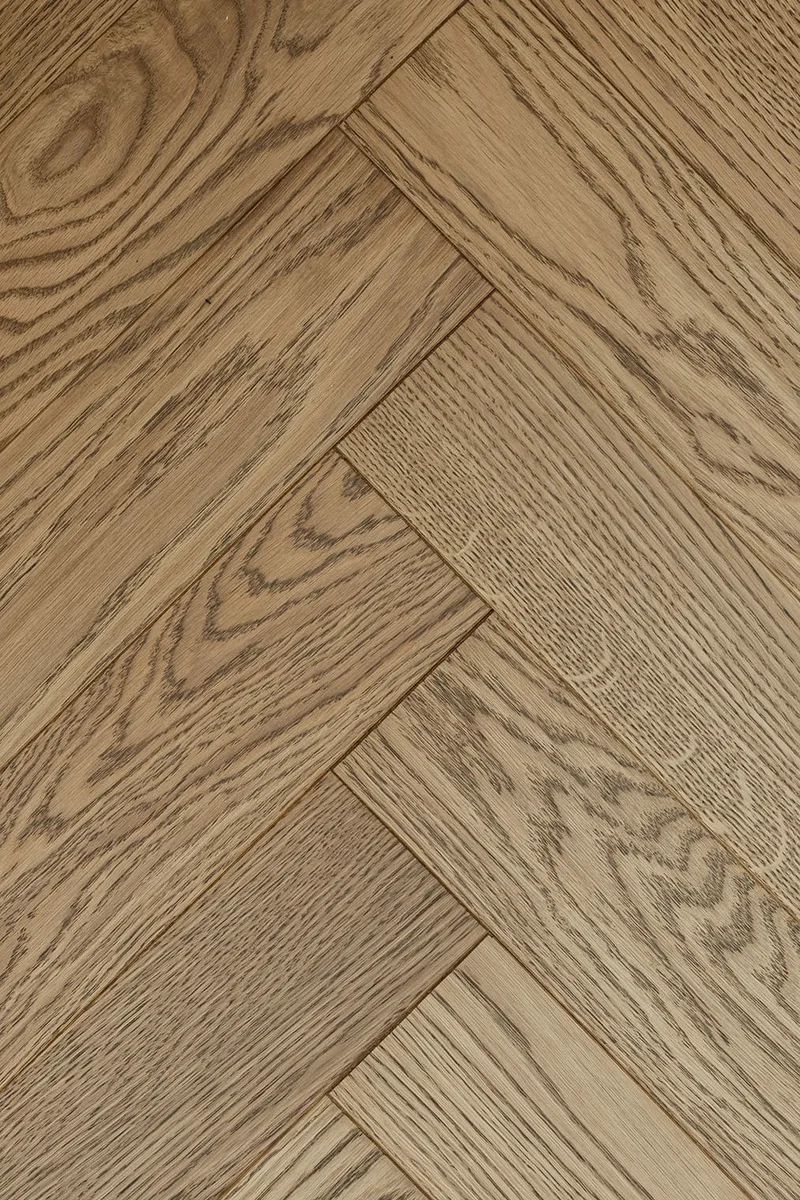Паркетная доска Karelia Herringbone Дуб Beige HB 1019ABHB8BEIG111 Natur венгерская елка 600×100×14