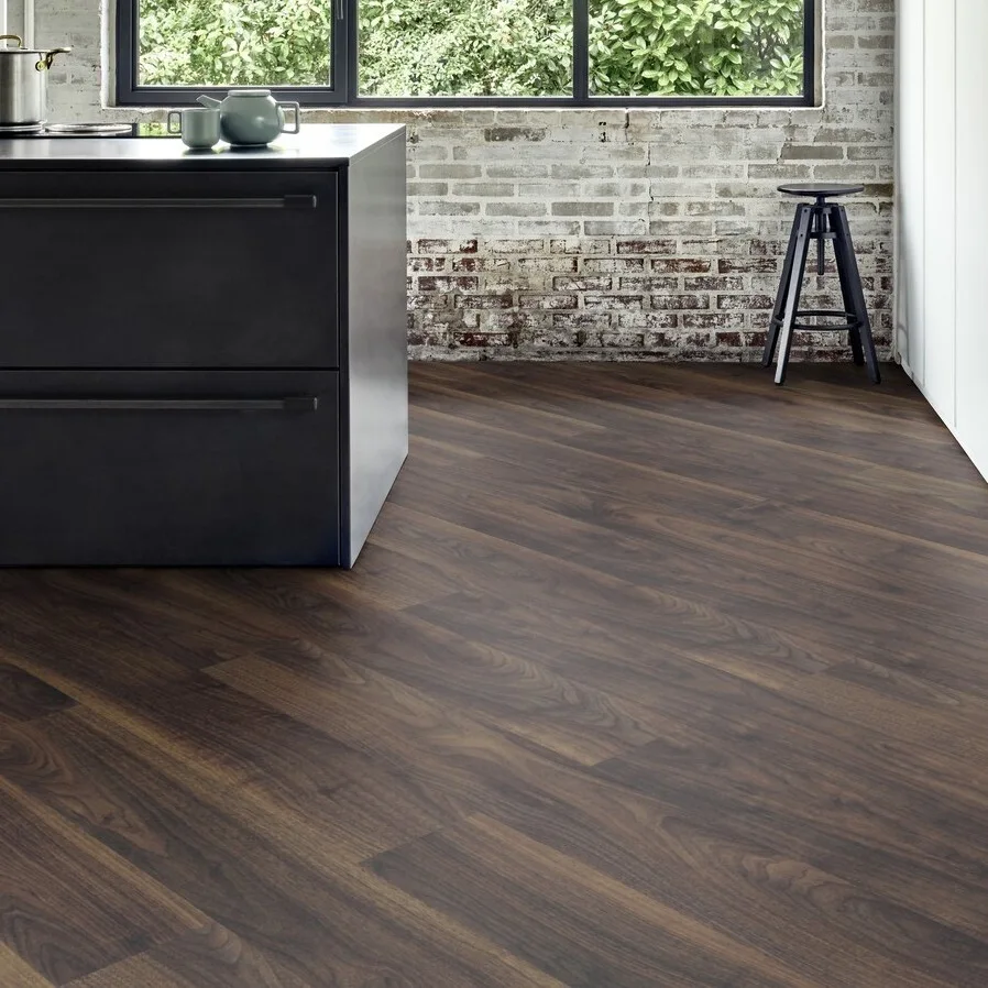 Кварцвиниловая плитка Moduleo клеевая Roots English Walnut 20896 1498×214×2,5