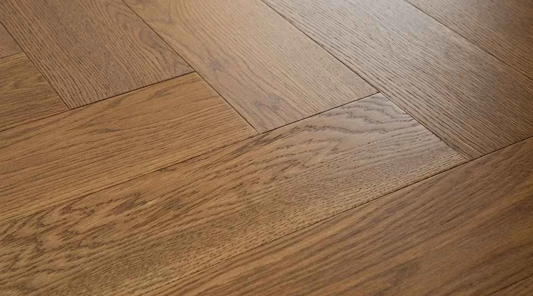Паркетная доска Auswood Travel Herringbone Oak Lazaro NFH471 АBСD венгерская елка 600×125×12