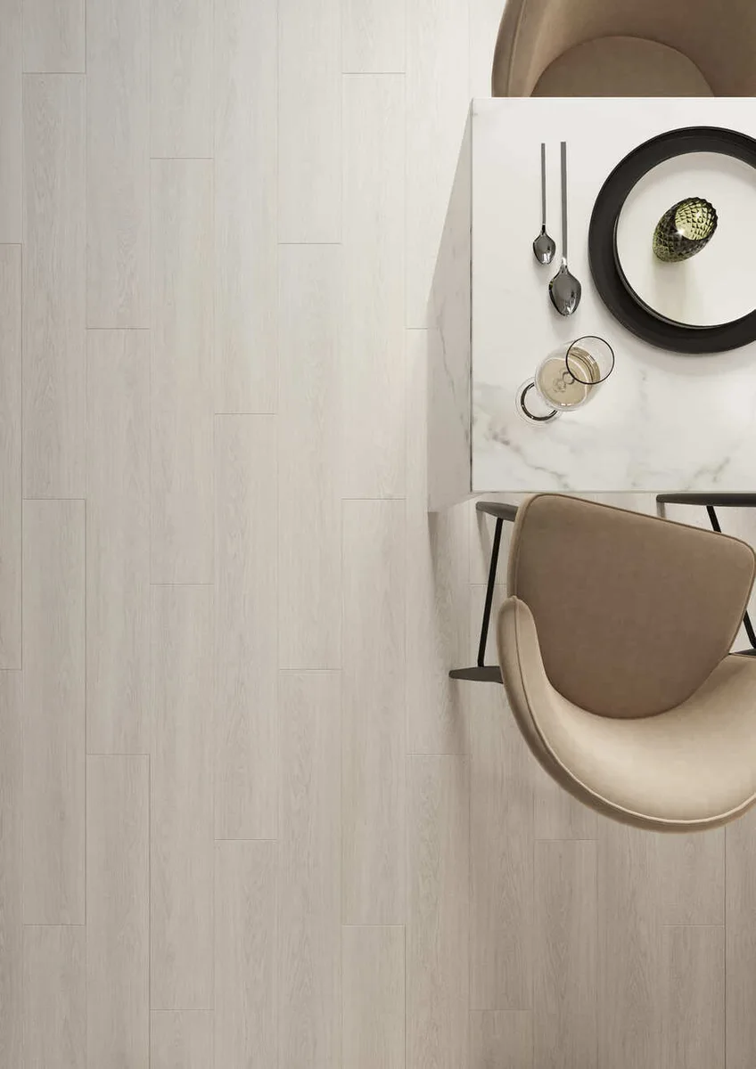 Кварцвиниловый SPC ламинат AlixFloor City Line Дуб Светло-серый ALX1560-4 1220×183×5