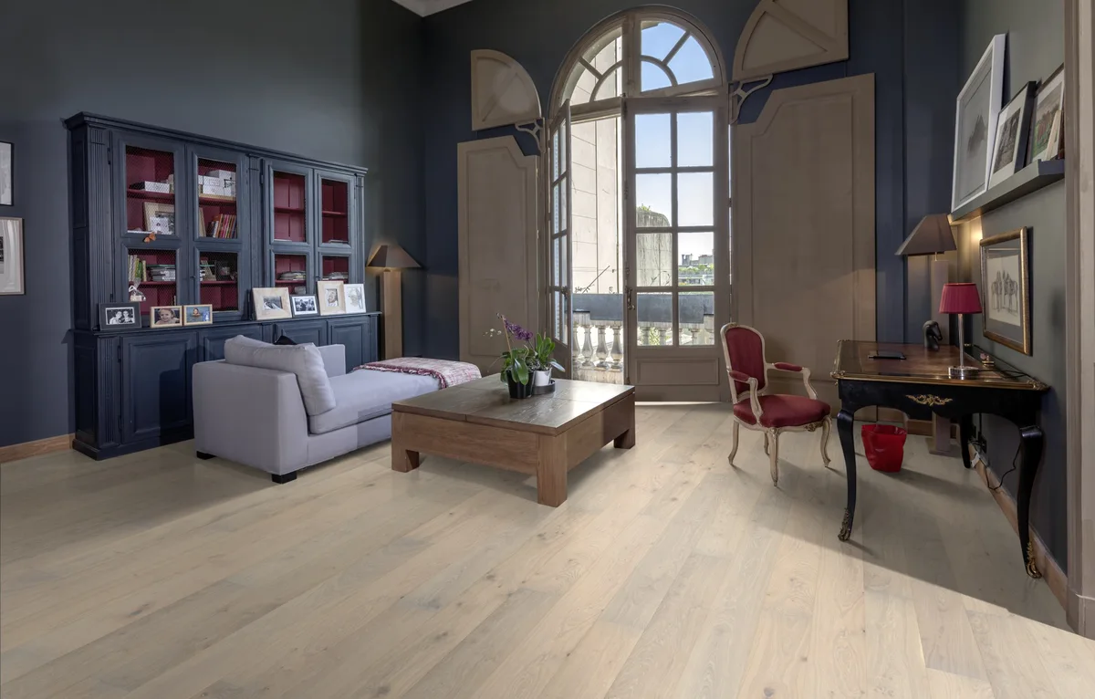 Паркетная доска Kahrs Новая классика Дуб Блонд Nouveau Blonde 151N8AEKP1KW240 Lively 2420×187×15
