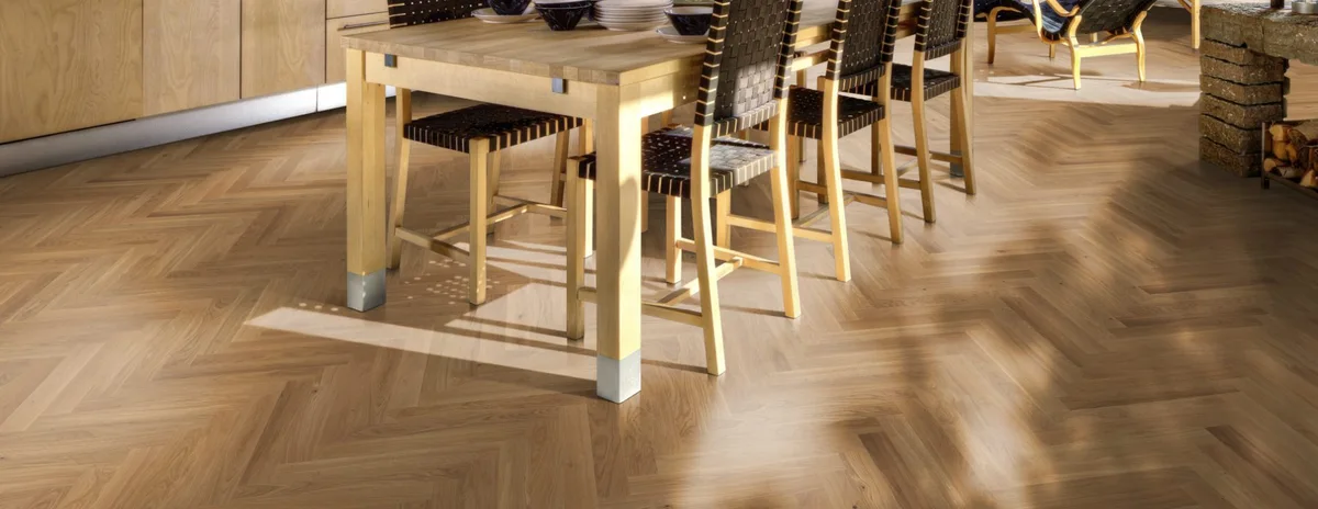 Инженерная доска Kahrs Дуб CD Natural 111PCDEKF0KE600 Lively венгерская елка 600×120×11