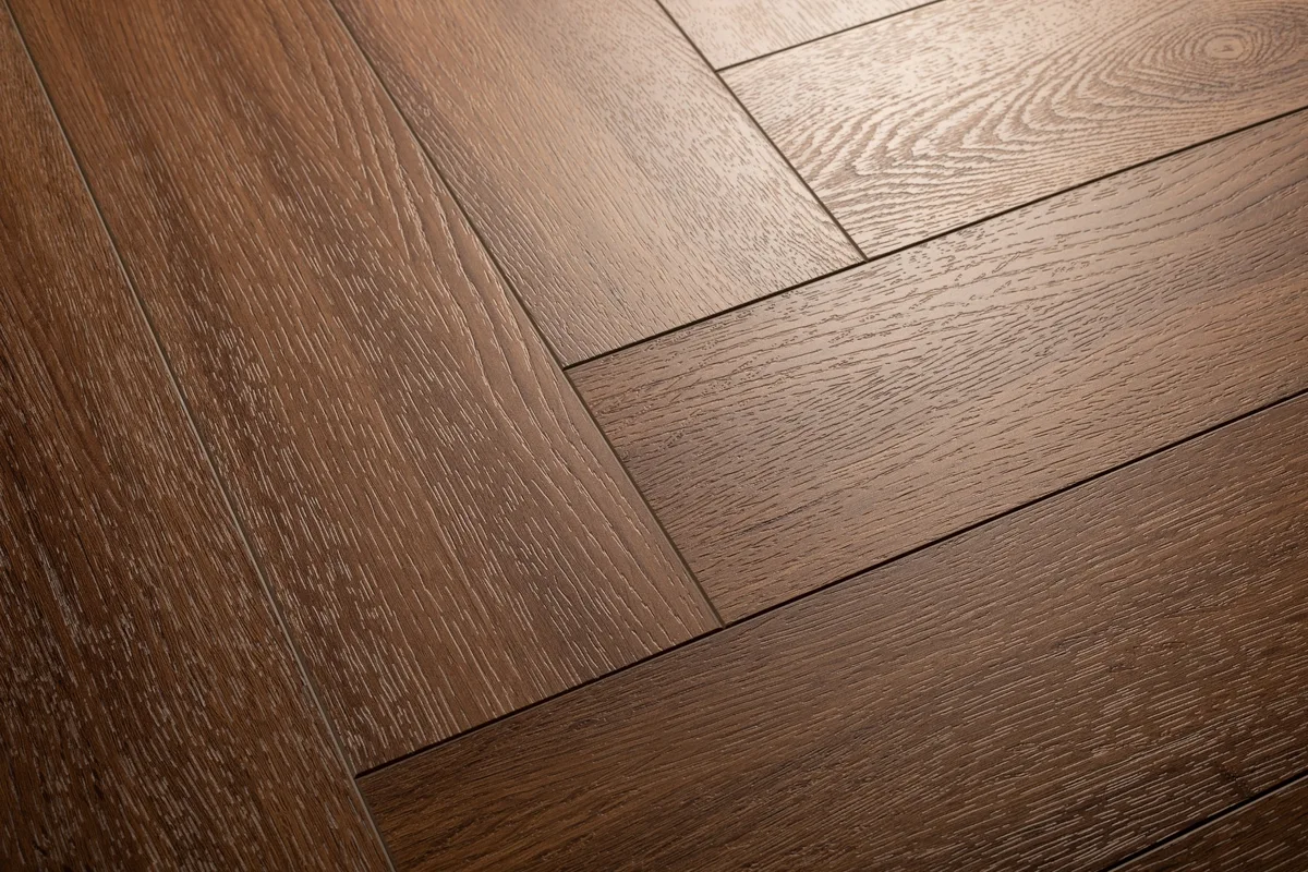 Кварцвиниловая плитка Aquafloor клеевая Parquet Glue AF2518PG венгерская елка 610×122×2,5
