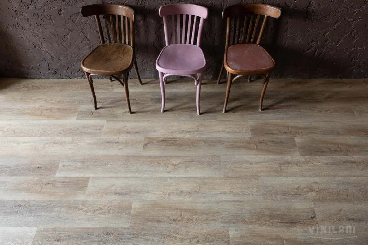 Кварцвиниловая плитка Vinilam замковая Click Дуб Амберг 15783-EIR 1220×181×3,7