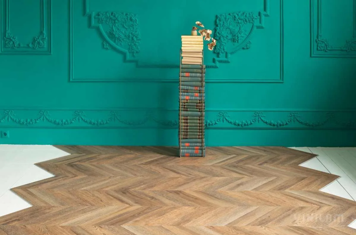Кварцвиниловый SPC ламинат Vinilam Parquet Chevron Шеврон Нормандия RI153610CL4 французская елка 1293×305×8,5