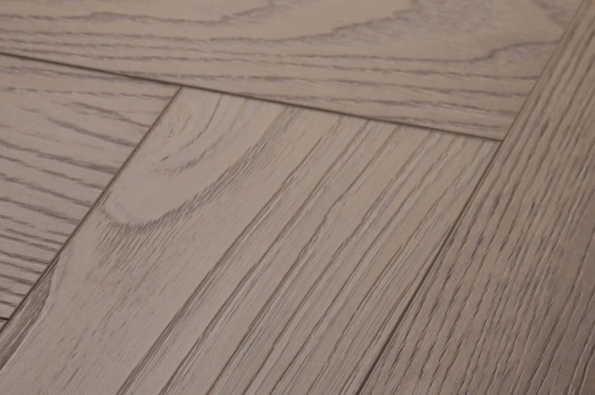Кварцвиниловая плитка Damy Floor клеевая London LVT Ливерпуль 0137-LVT венгерская елка 590×118×2,5