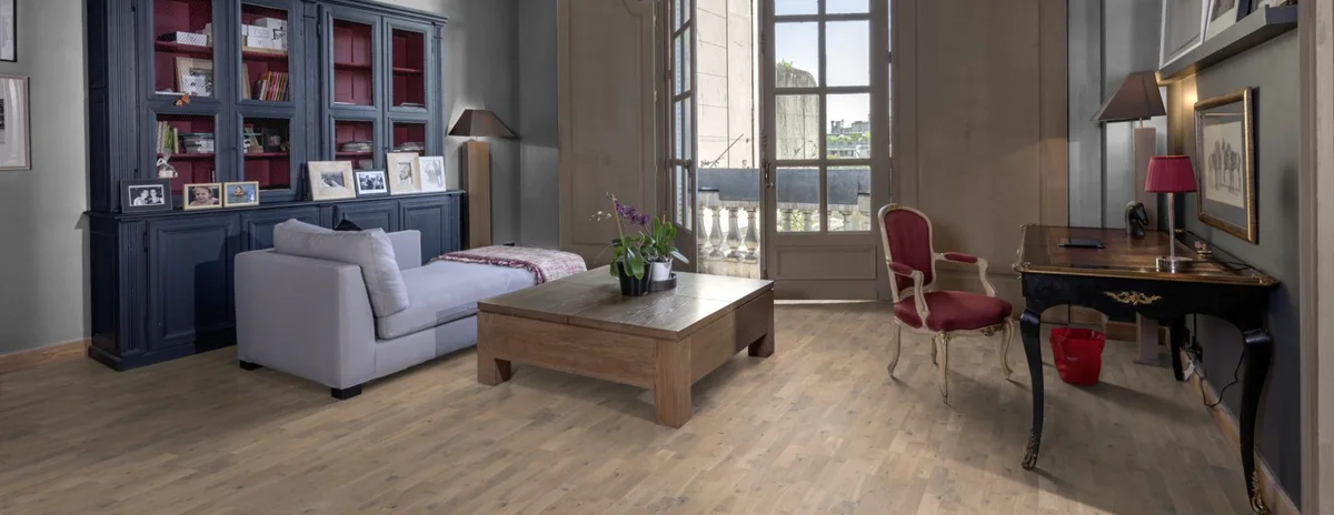 Паркетная доска Kahrs Песочная Дуб Амальфи Amalfi 153N66EKW2KW240 Lively 2423×200×15