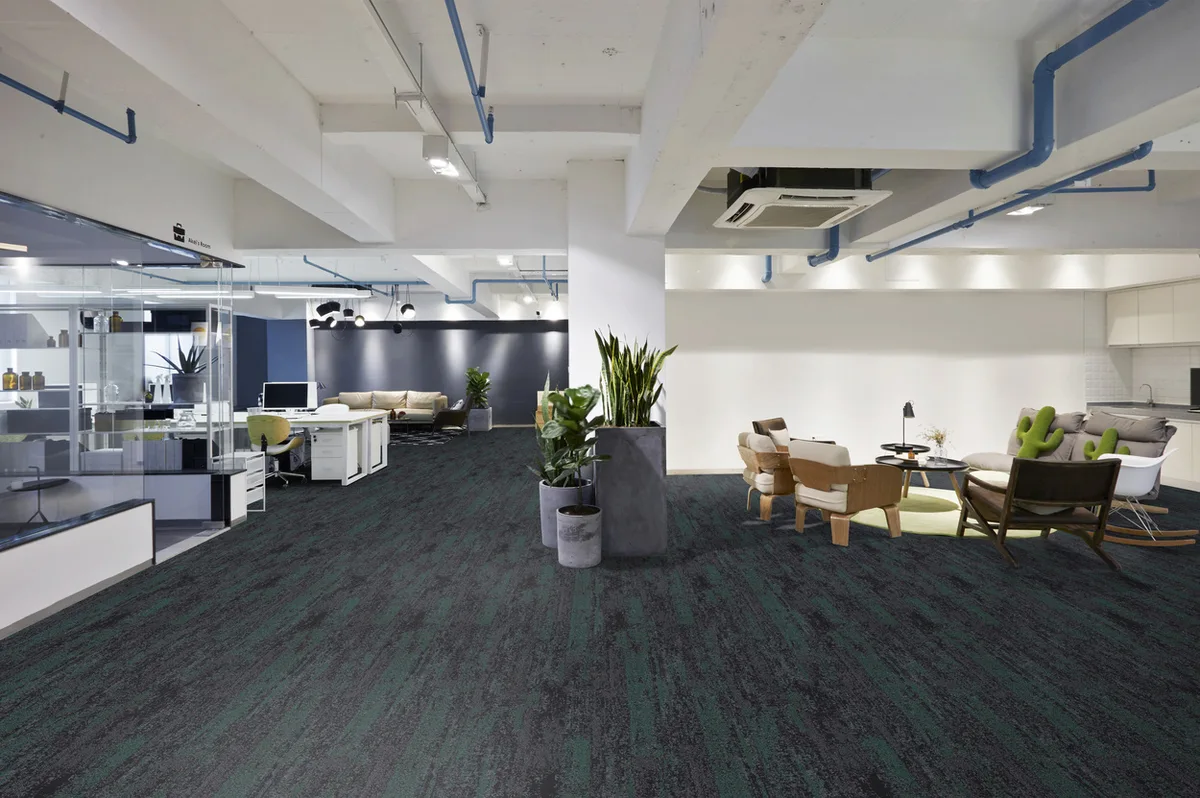 Ковровая плитка Associated Weavers Marathon Tile цвет 92 1000×250×6