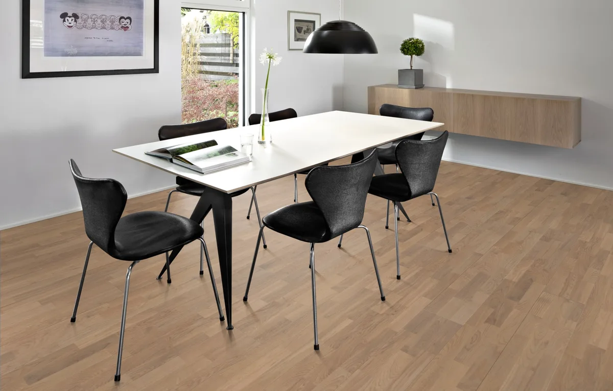 Паркетная доска Kahrs Песочная Дуб Сорренто Sorrento 153N38EK0VKW240 Variation 2423×200×15