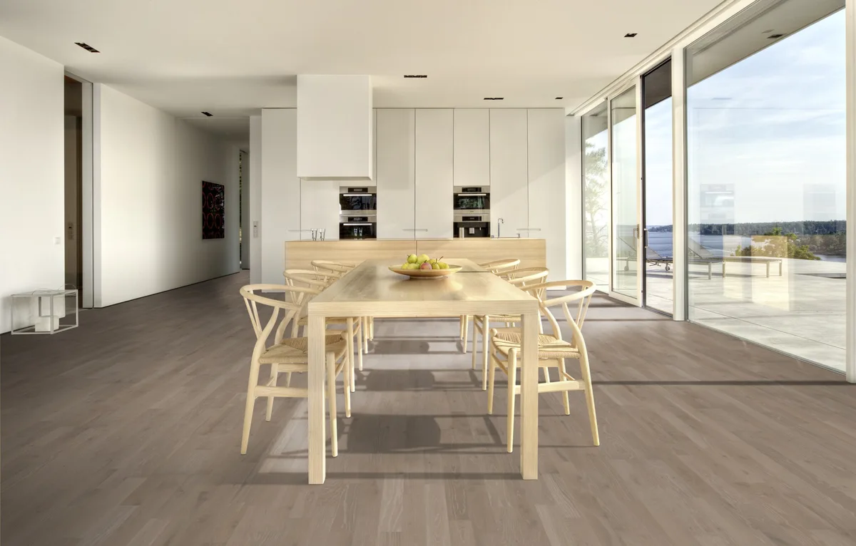 Паркетная доска Kahrs Гармония Дуб Сплав Alloy 153N0BEKD1KW240 Lively 2423×200×15