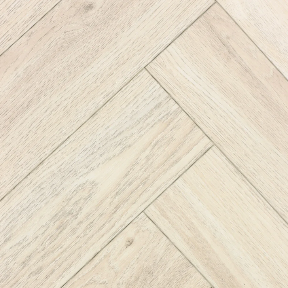 Кварцвиниловый SPC ламинат Cronafloor Herringbone Дуб Ницца H002 венгерская елка 640×128×4,5